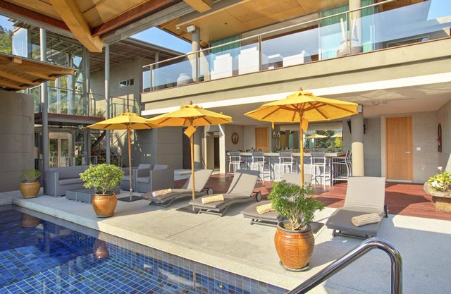 Luxury 4brs Sea View Private Pool Villa In Layan, Amazing Experience