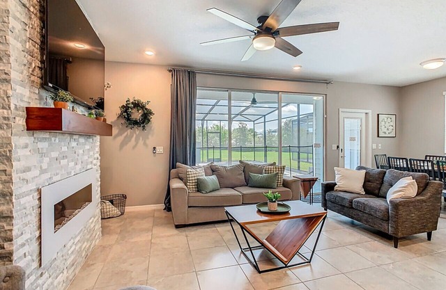 Luxury 5BR Disney Villa w/Pool + Resort Amenities