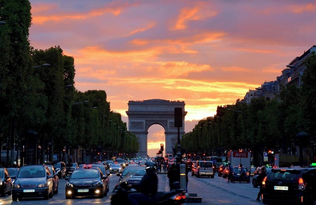 Luxury Apartment 250m2 - Champs Élysées & Eiffel Tower