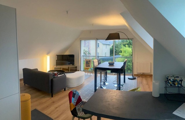 Luxury apartment on the Côte de Granit Rose, 600 meters from the beach.