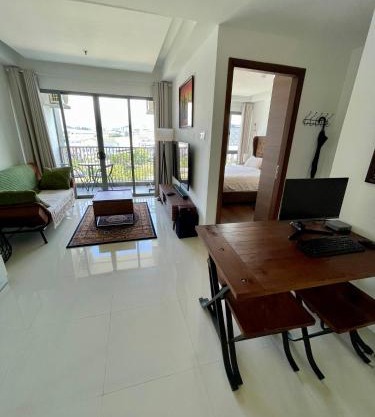 Luxury Apartment, Harbour Bay Residences