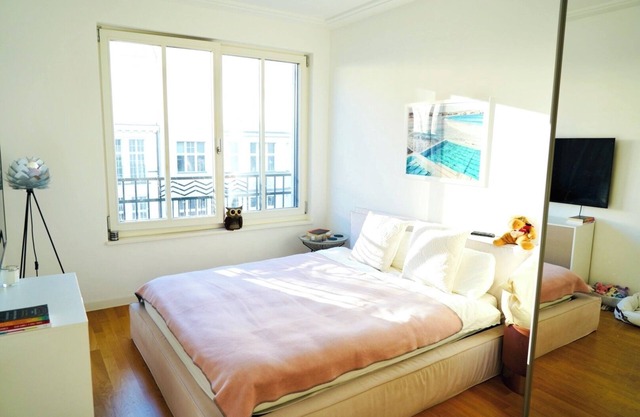 Luxury apartment in a new building near Kudamm