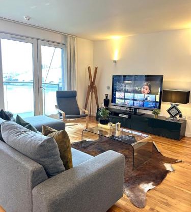 Luxury apartment in Canary Wharf