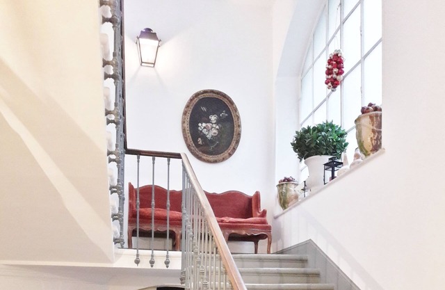 Luxury apartment (in front of the theater)