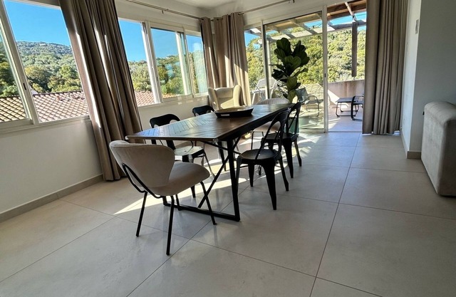 Luxury apartment just outside Propriano.