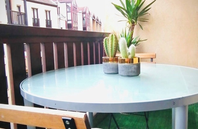 Luxury apartment with whirlpool bath and terrace in the city center