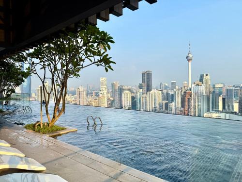 Luxury Axon Residence Bukit Bintang KLCC PAVILION By IZ
