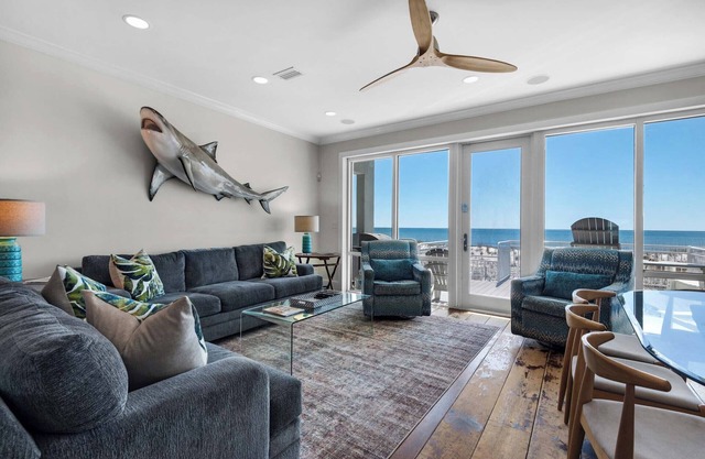 ⛱️Luxury Beachfront View-Private Beach Access- Balconies-4BR Beach Dreams
