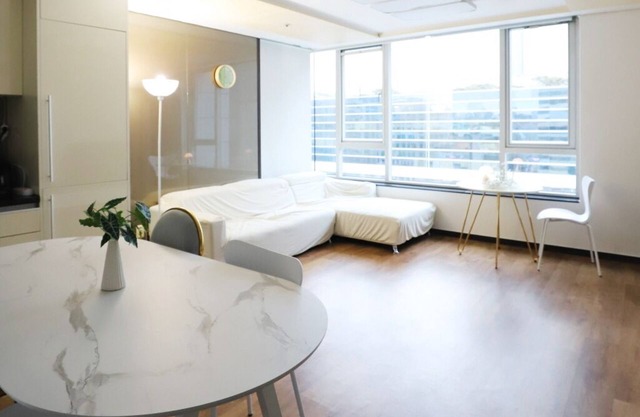 [Luxury COEX Residence] Full Options 3Bdr 2Bathn