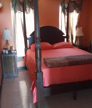 Luxury Condo Special beach onsite