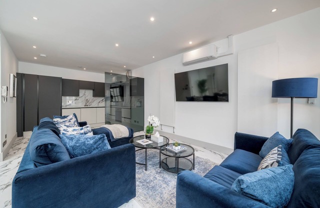 Luxury Eaton Mews House in London