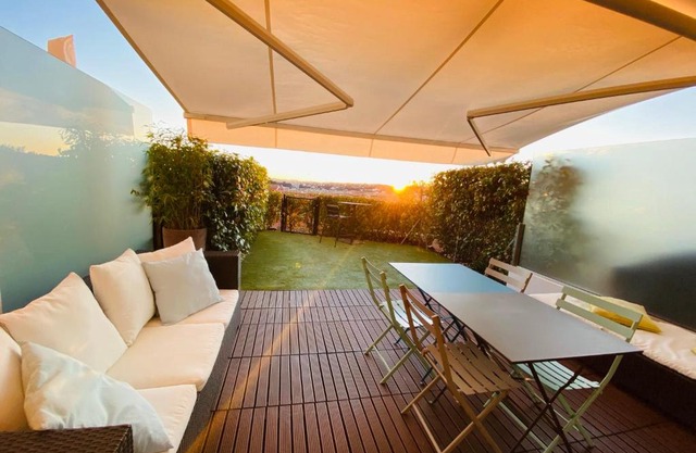 LUXURY FLAT NICE PANORAMIC VIEW - swimming pool - parking - terrace