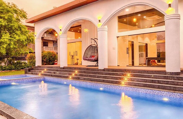Luxury Garden-View 1BHK I Near Candolim Beach I Free Parking I Fast Wifi