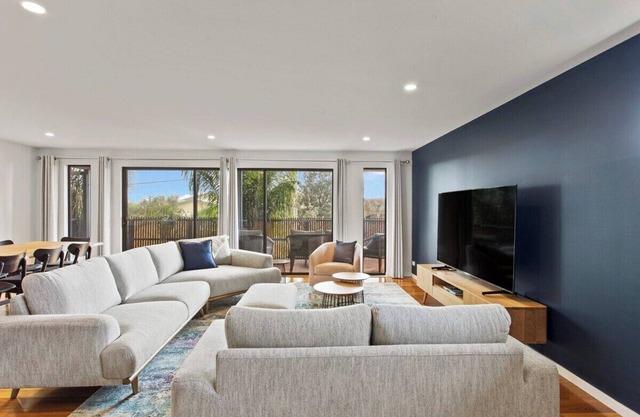 Luxury Getaway in a Statement Home, Steps to Beach