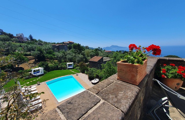 Luxury historical wonderful 5 Master suites Villas with new pool, AC,Garden