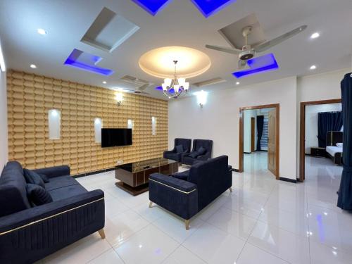 Luxury Holiday Home in Islamabad Margala Hills View
