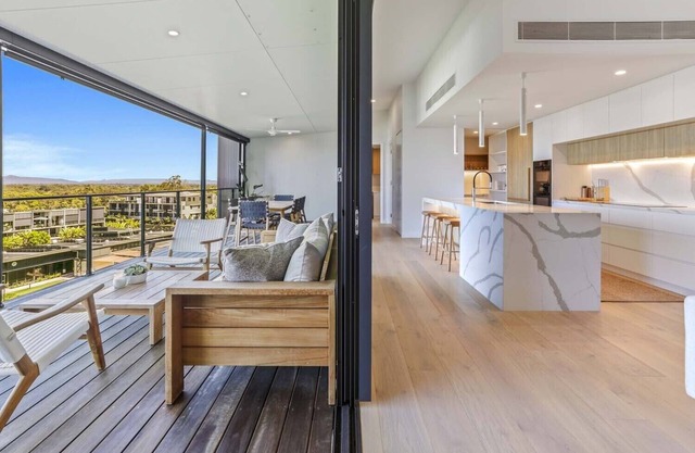 Luxury Holiday Living, Noosa Heads