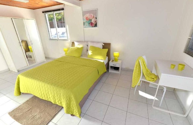 Luxury Jamaique Apartment With Pool View