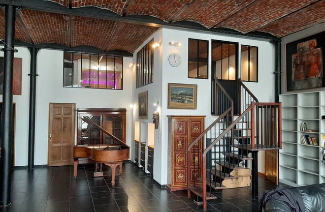 Luxury loft in Lille/Tourcoing with sauna, spa, 2-6 guests