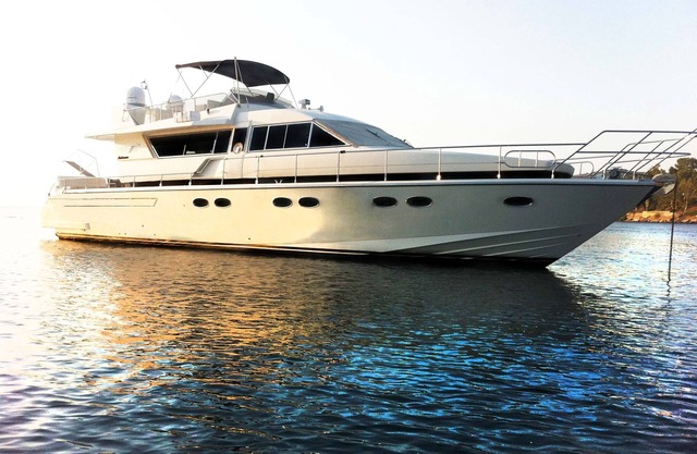 LUXURY MOTOR YACHT POSILLIPO TECHNEMA 64ft !