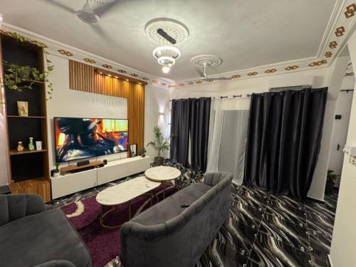 Luxury Nest