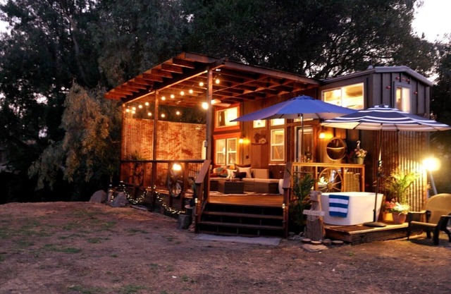 Luxury Private TINY HOUSE on 10 Remote Acres