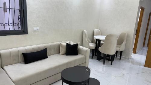 Luxury Renovated Apartment