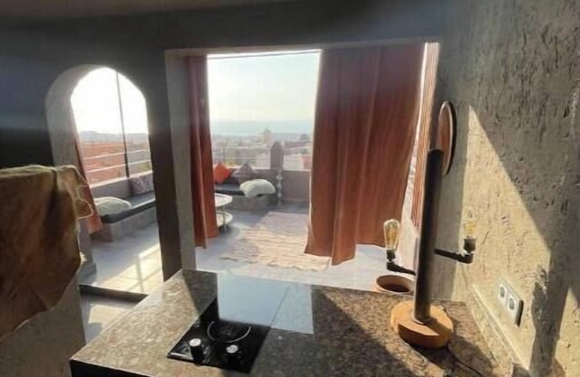 Luxury Riad : Jacuzzi, Seaview & Breakfast