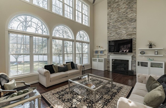 Luxury single family home at the heart of Tyson’s Corner! Minutes from DC!