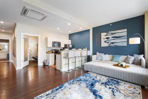 Luxury Skyline Retreat Pittsburgh