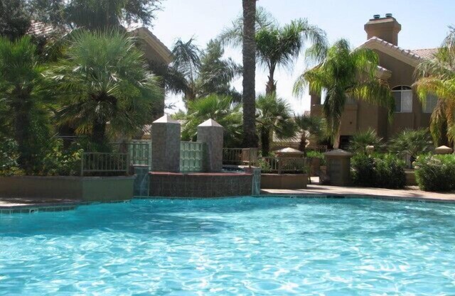 Luxury Southwestern Condo Overlooking Quiet Inner Courtyard