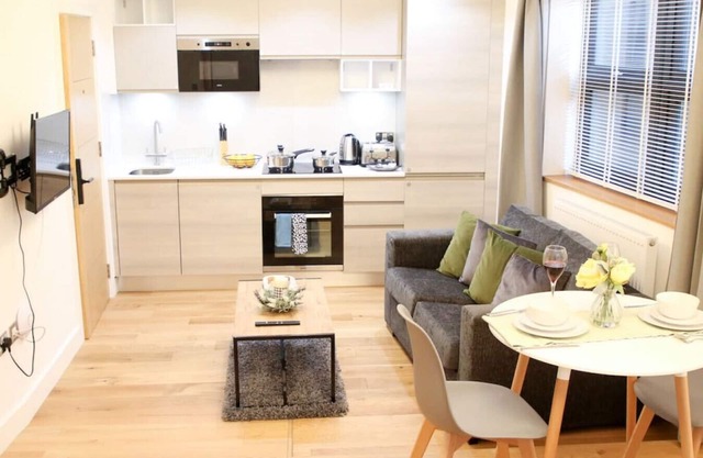 Luxury Studio Apt in Sydenham w/ wheelchair access