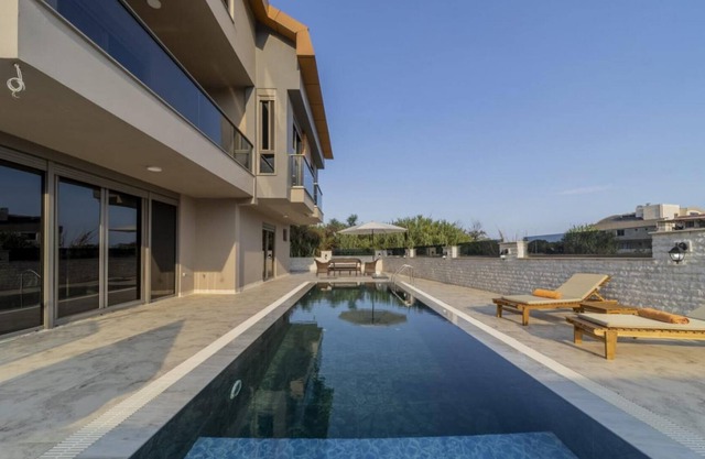 Luxury Villa with Private Pool Close to Lara Beach