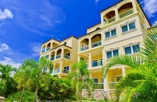 Luxury Waterfront, Walking To Cruz Bay, 2 Bedroom 2 Bathroom Spa Villa, Cruz Bay