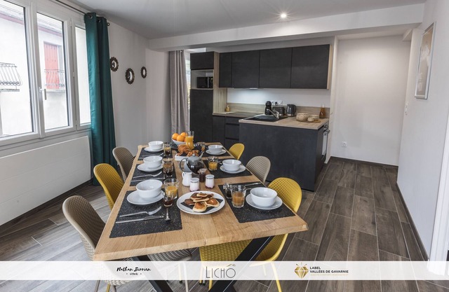 Luz St Sauveur, New 60m2 Appt, cozy close to all amenities