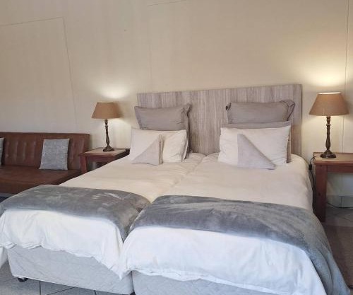 Lyn's Self Catering