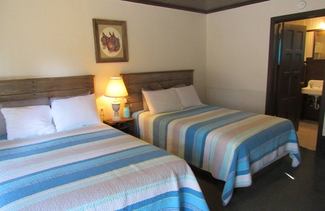 Lynnhurst Resort Motel #6 - Dog Friendly - Jet ski Rentals on Site