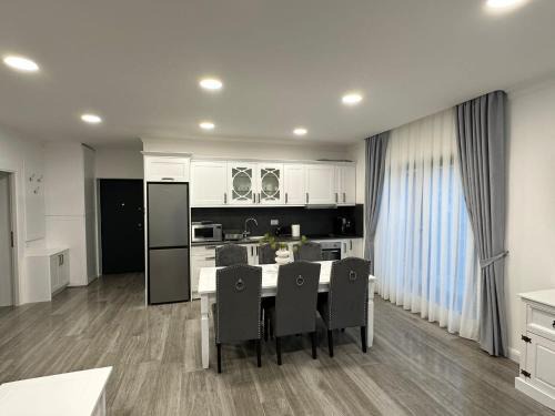 M&S Apartament 2