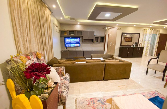 Maadi cairo, luxury Apartment for Families, Live in the heart of Maadi .