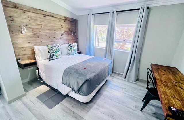 Madeira Bed