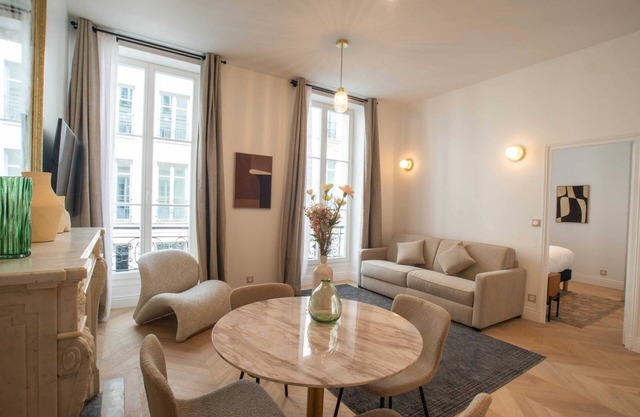 Madeleine Opéra - Excellent One Bedroom in Paris