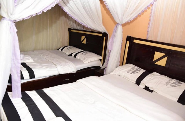 Madola Hotel