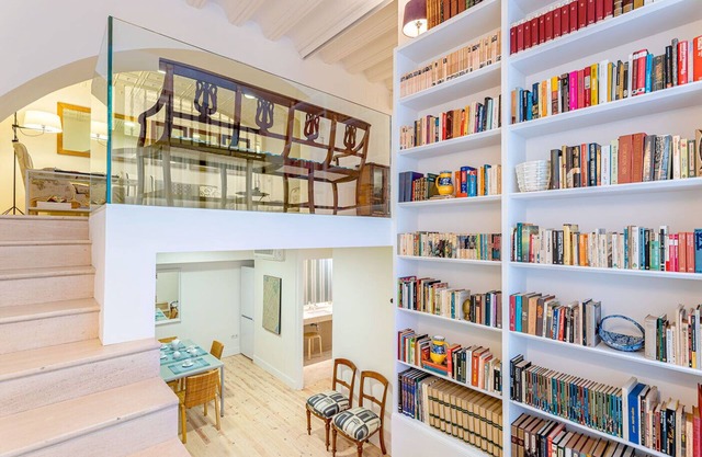 Magnificent 2 bedrooms apartment next to the Cathedral. Catedral
