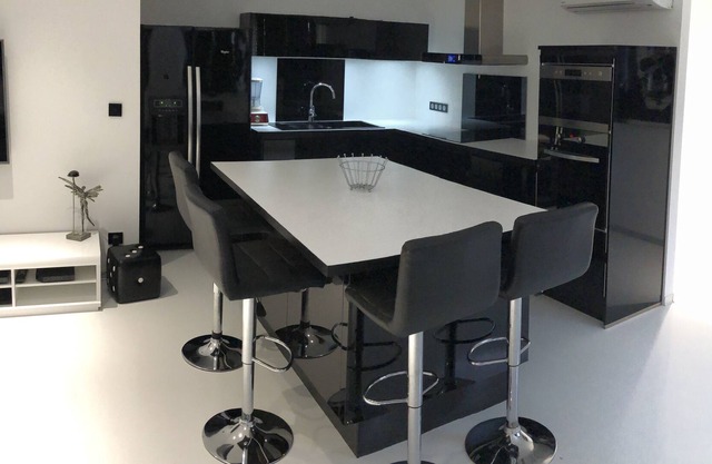 ❤️Magnificent Apartment DESIGN 95m2 CLIM, BALNEO