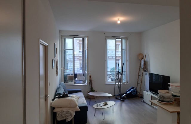 Magnificent high-end apartment T2 old port