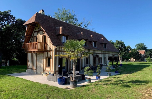 Magnificent Normandy house 5 minutes from Deauville