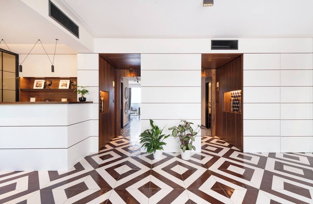 Magnificent Suite in Sorrento Sea and Mountains View