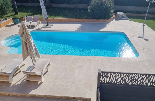 Magnifique Appart T2 Grand 72m2 Avec Piscinne Chauffee