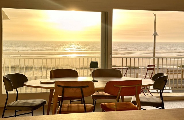 Magnifique Appartement Rénové vue Mer