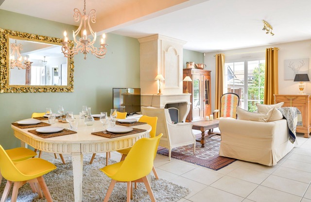 Magnolia - Maison de charme avec jardin et stationnement privé